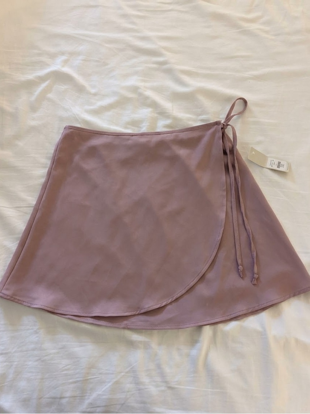 NWT blush pink satin mini skirt size small